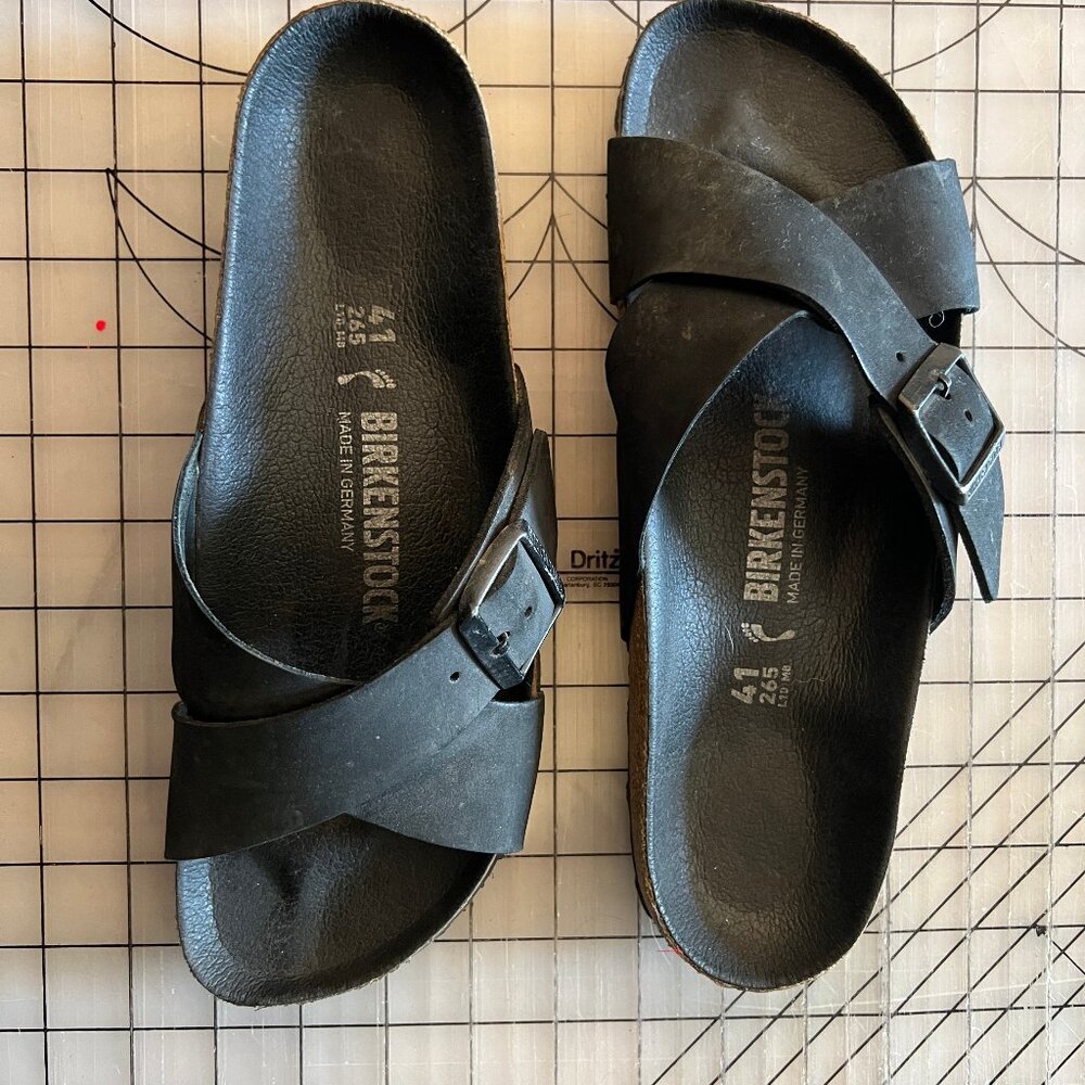 Siena Birkenstocks - Black with Black Buckle